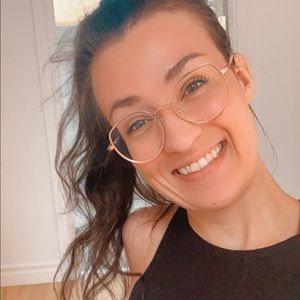 Meet your Posher, Vanessa